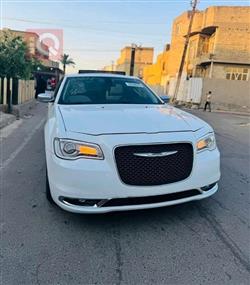 كرايسلر 300